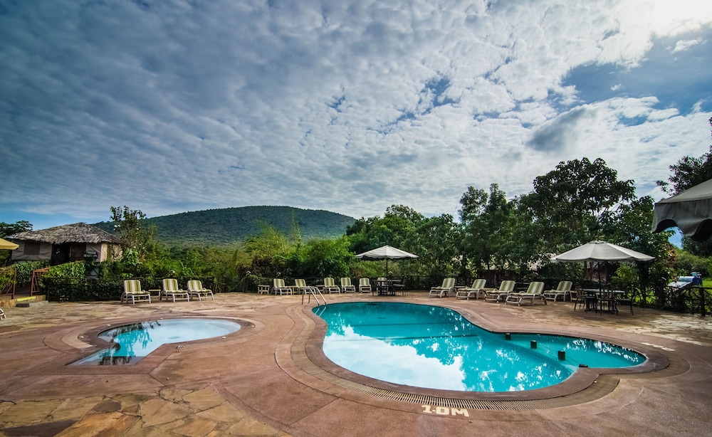 Sentrim Mara Lodge 22/47