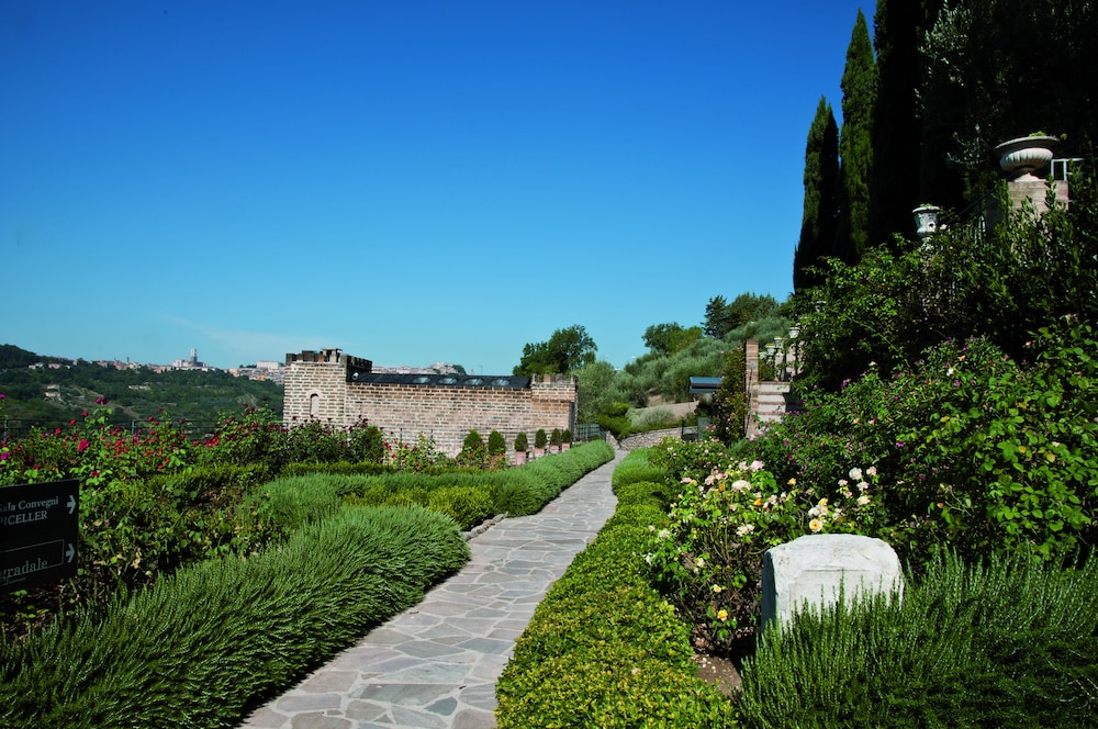 Castello di Monterone 53/64