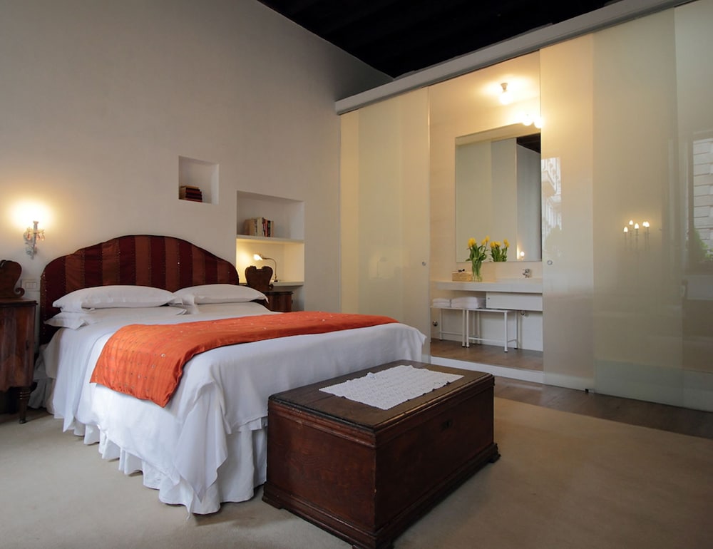 Hotel Antica Locanda Dei Mercanti 19/48