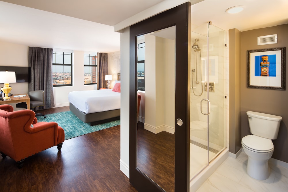 Hotel Indigo Baltimore Downtown 38/70