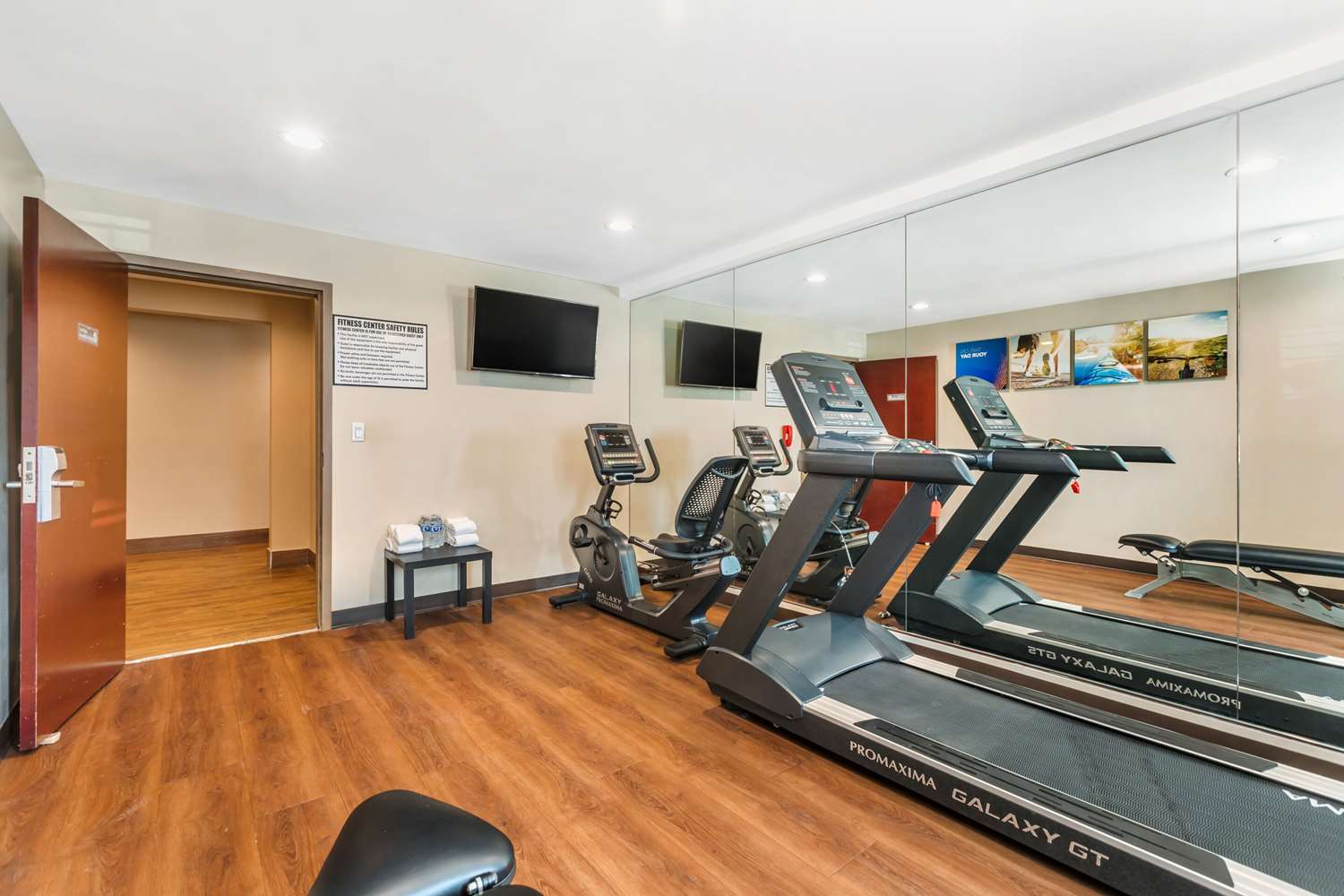 Comfort Inn Monterey Park - Los Angeles 7/16