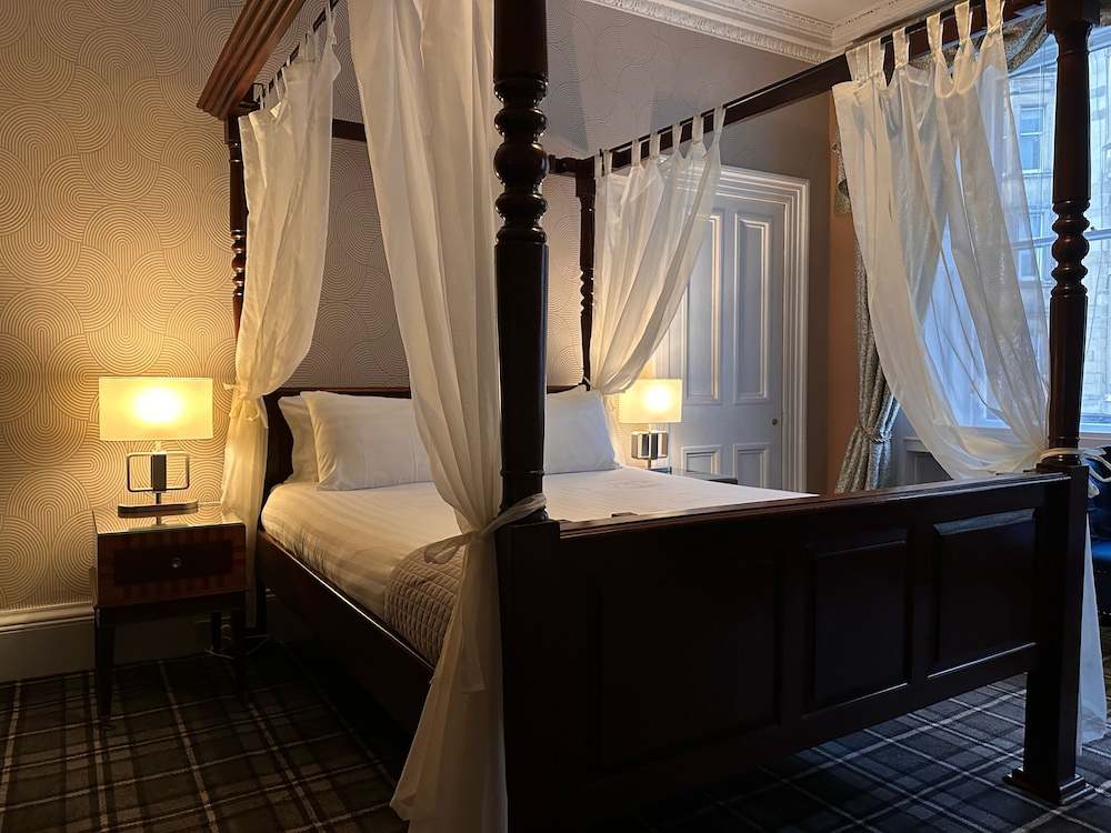 Valentine City Centre Guest House 18/50