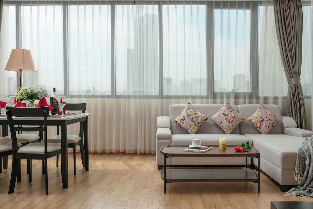 HB Serviced Apartment - 121B Quan Hoa 18/30