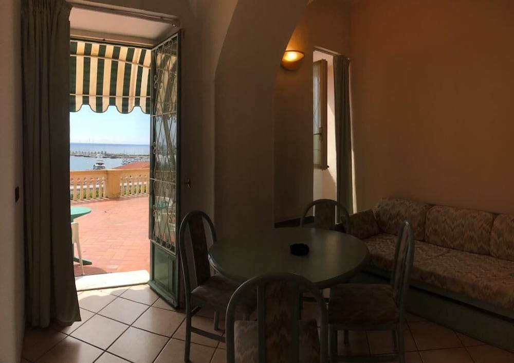 Residence Miramare 20/50