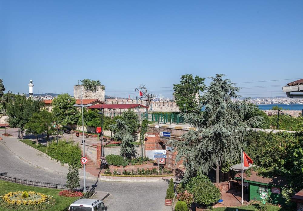 Sultan Apartments 24/31