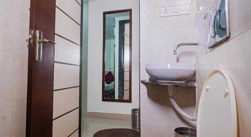 Oyo 3465 Hotel Pearl 50/50