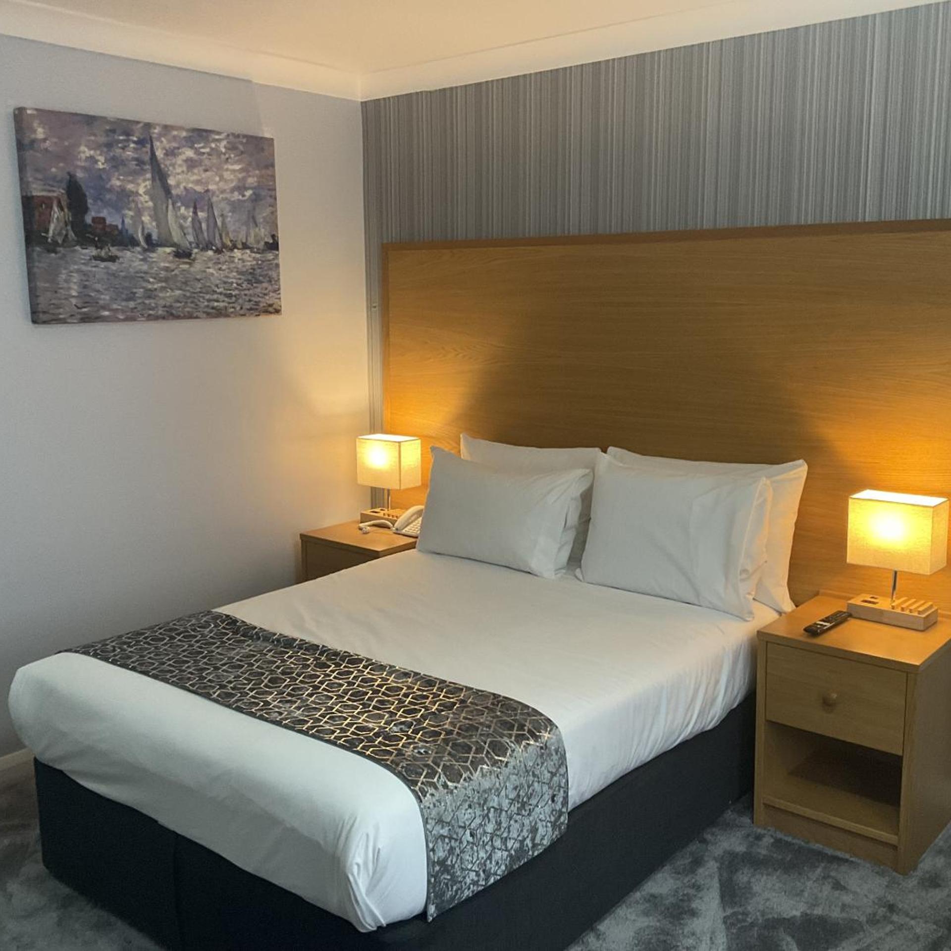 Dolphin Hotel Cambridge 13/50