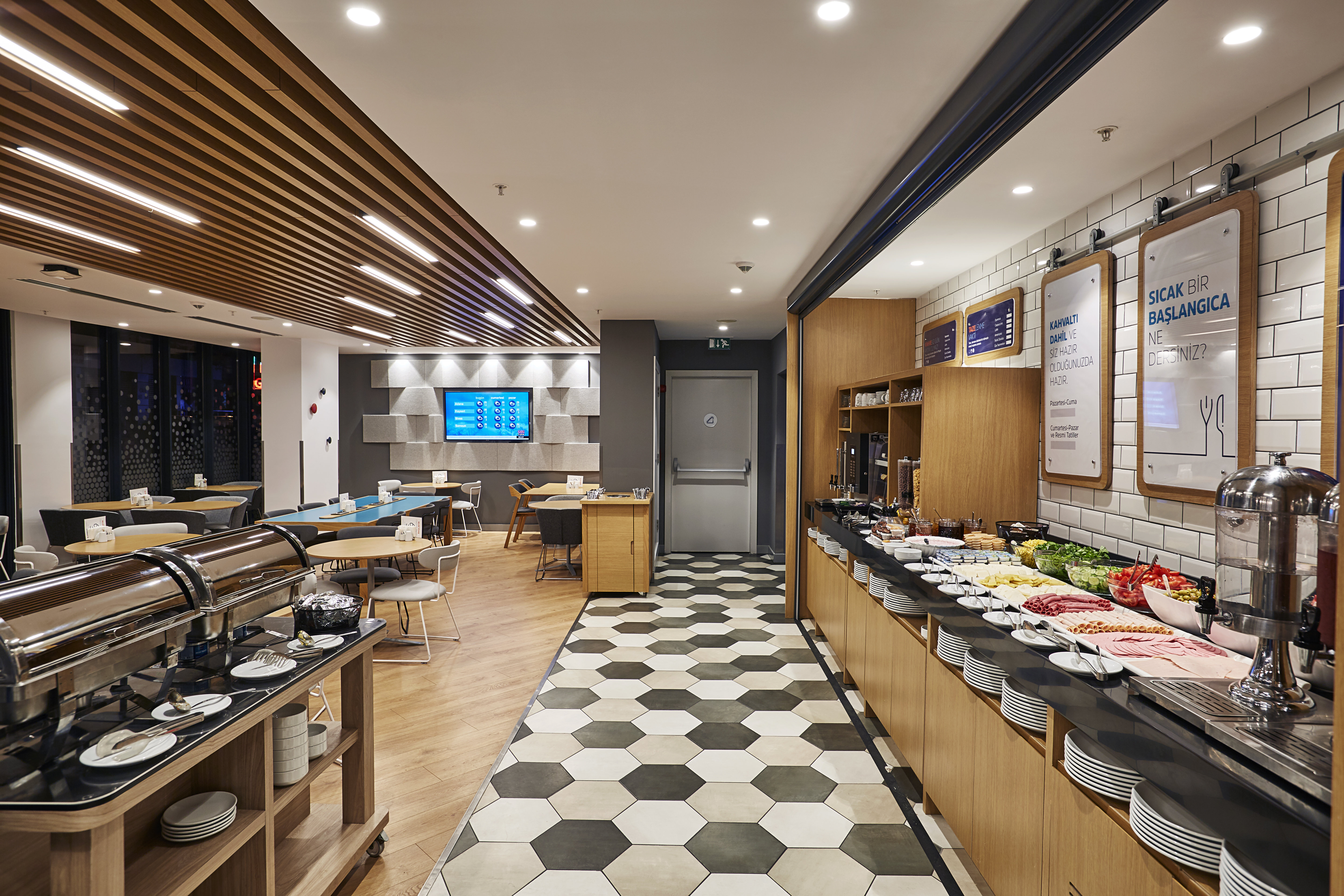 HOLIDAY INN EXPRESS ISTANBUL - ATAKOY METRO 27/42