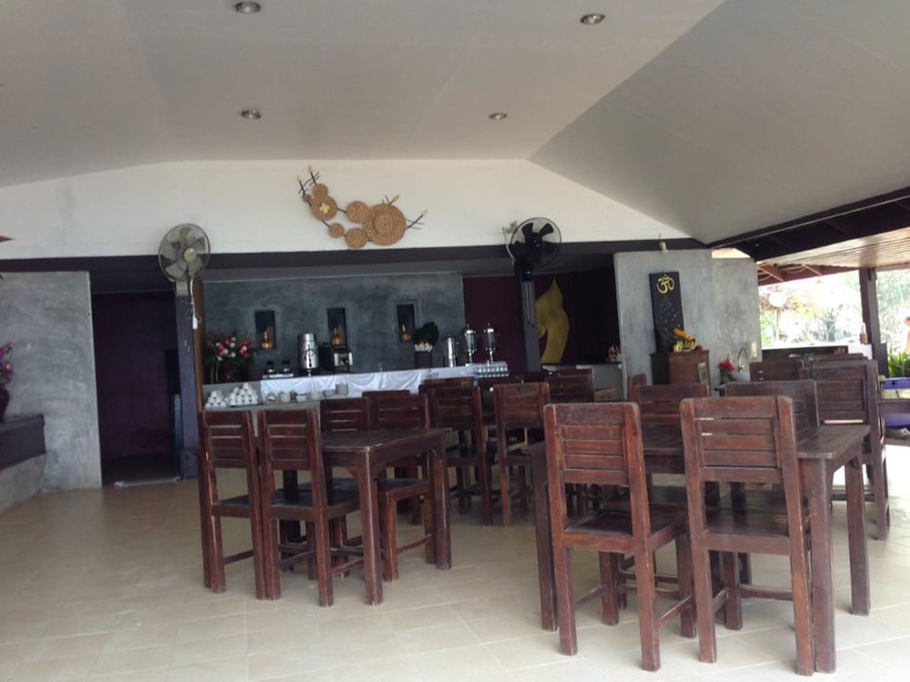 The C Samet Beach Resort 58/78