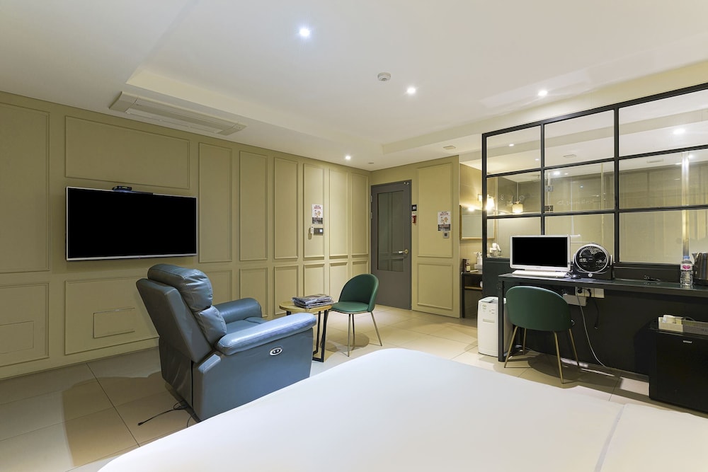 SR Design Hotel 51/60
