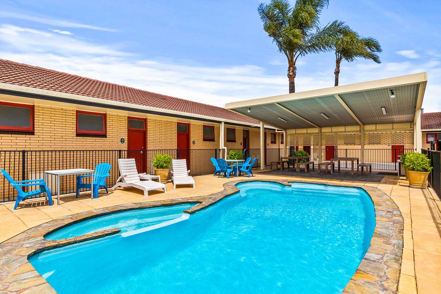 Comfort Inn Glenelg, SA 10/12