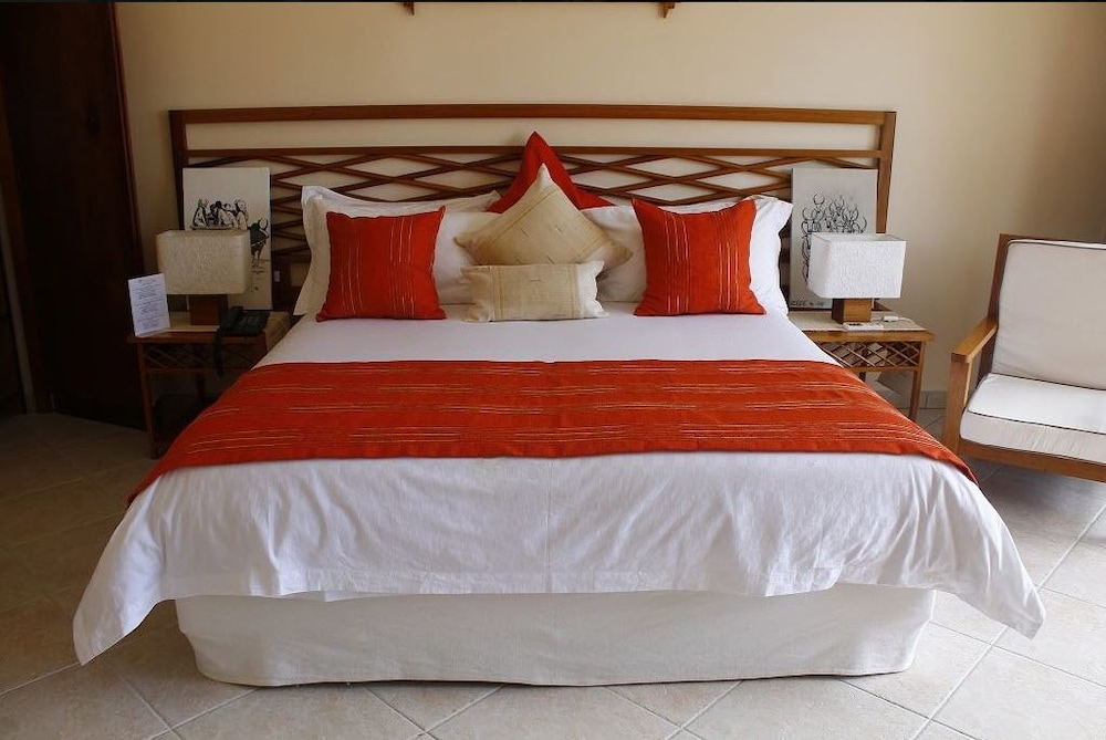 Royal Beach Hotel & Spa 26/84