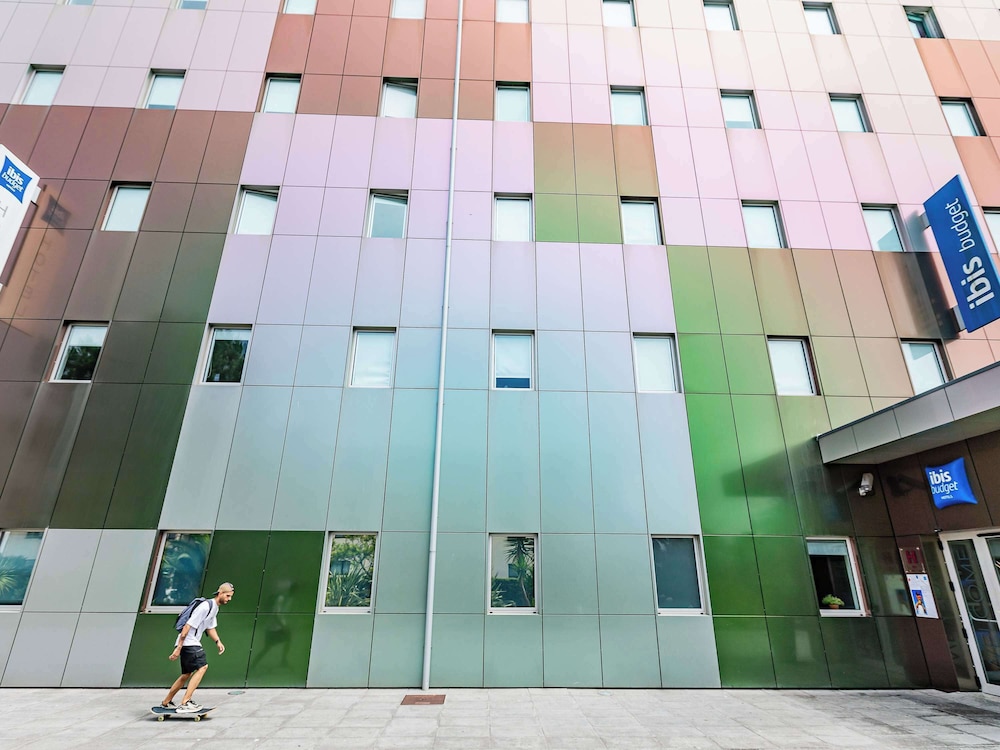 Ibis Budget Porto Gaia 2/50