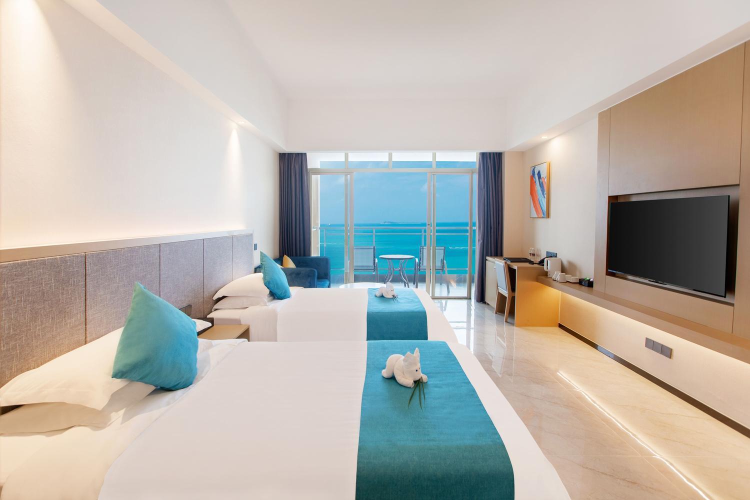Stunning, Sunset, Twin Beds, Sea View, Balcony