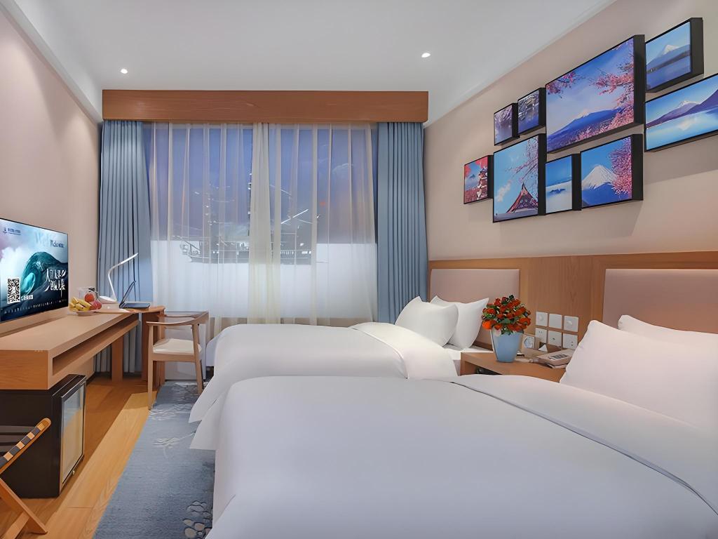Vienna International Hotel (Suzhou New District) 8/17