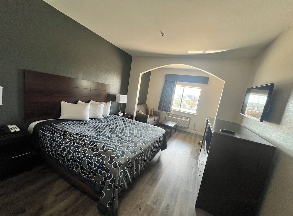 STANDARD, KING BED