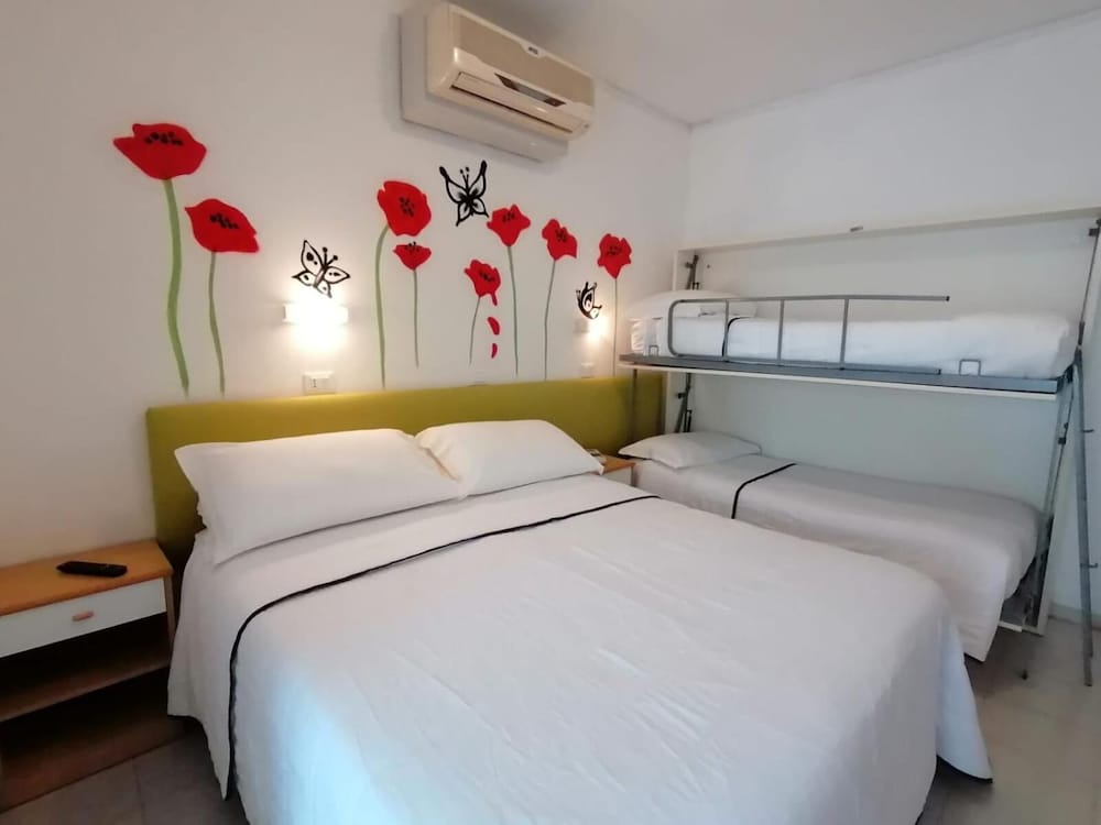 Hotel Kristalex 10/45