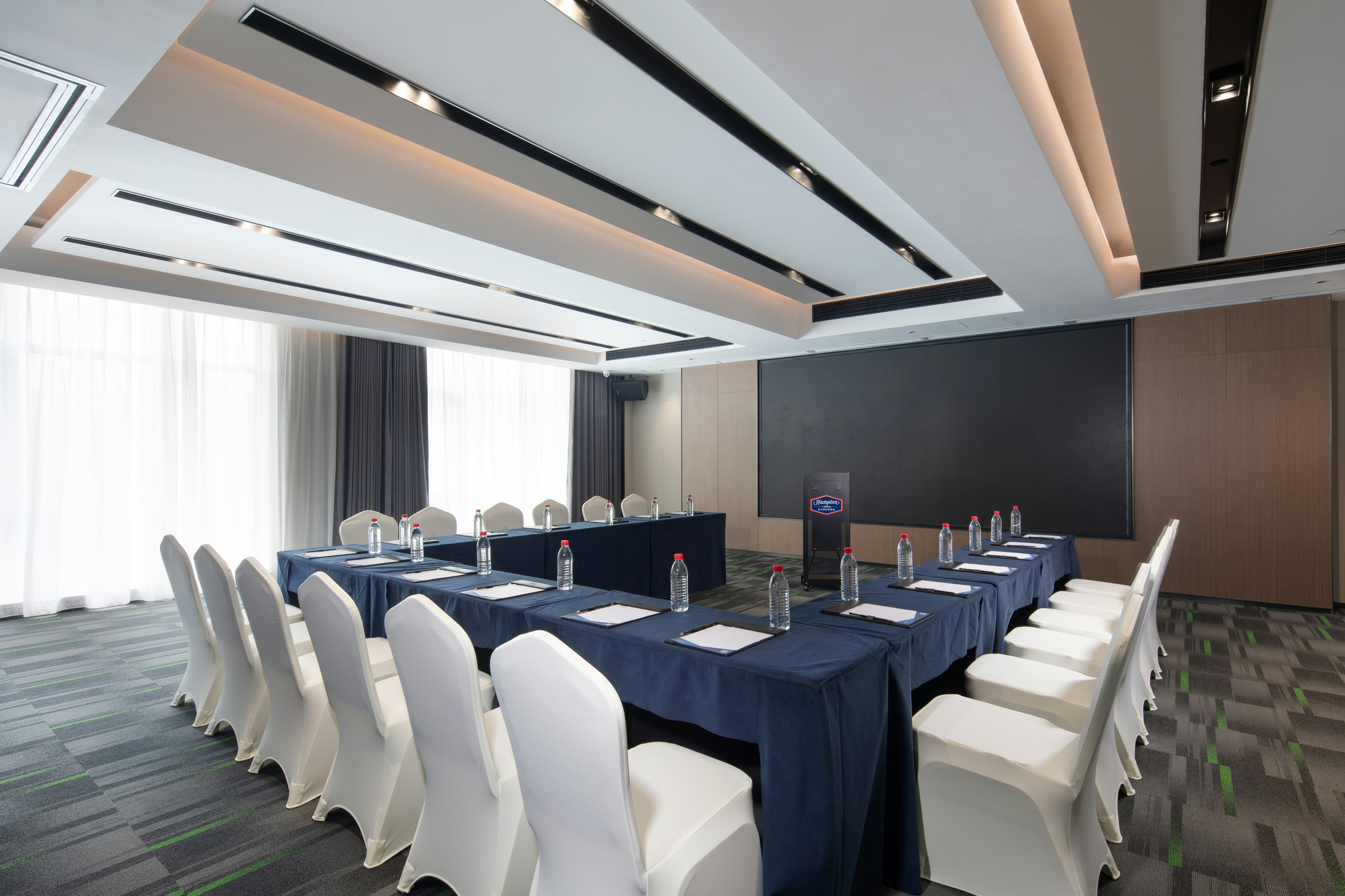 Hampton by Hilton Chengdu Shuangliu Airport 54/62