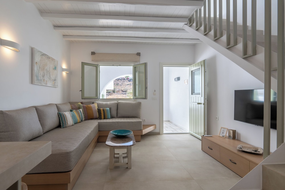 Anthos Apartments 17/50