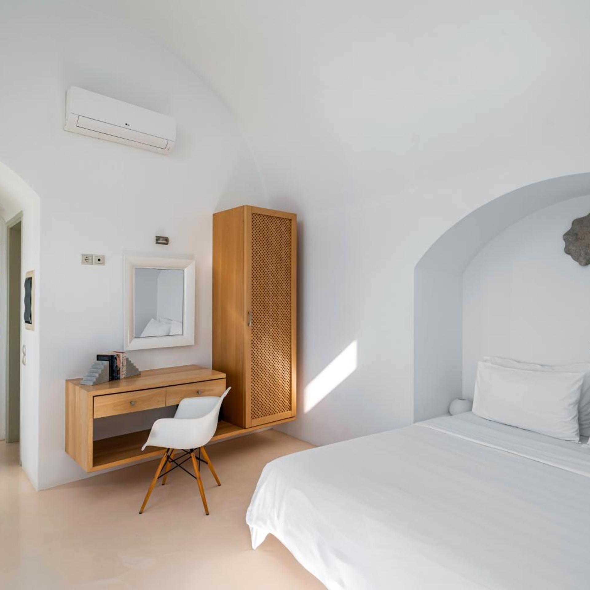 Executive, Suite, Panoramic Caldera View