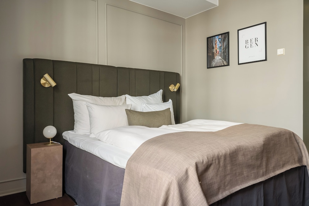 غرفة سوبيريور بسريرين منفصلين، Home Hotel Bryggen 9/10