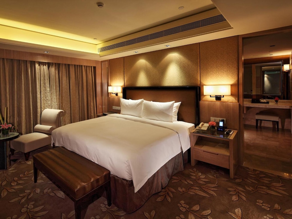 Quanzhou C&D Hotel 18/72