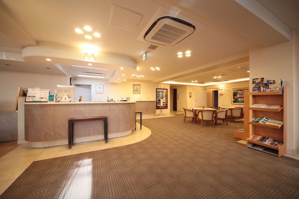 Shin Osaka Station Hotel Honkan 6/55