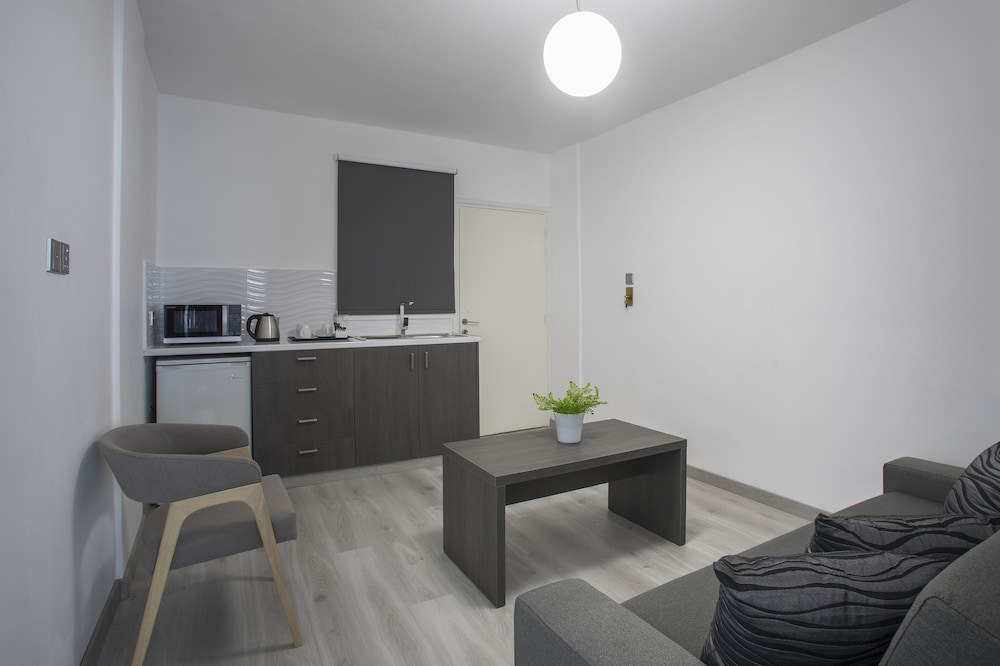 Blazer Residence 45/56