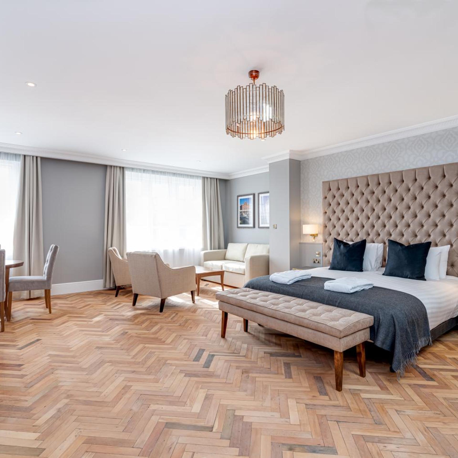 Suite, House, Mansion