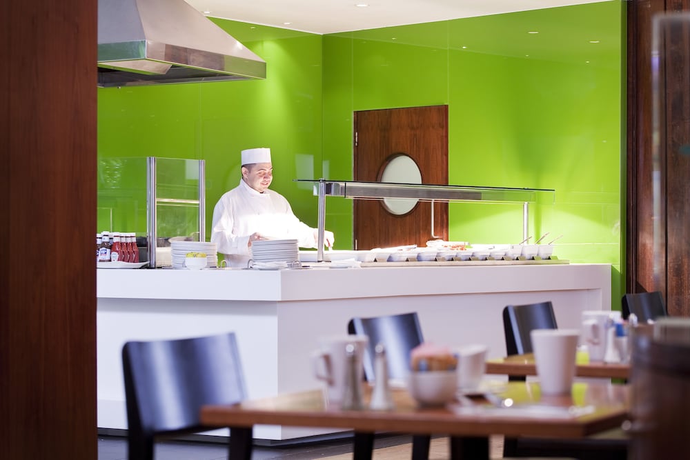Holiday Inn London - Bloomsbury by IHG 9/75