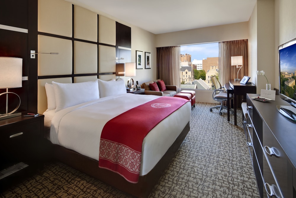 The Statler Hotel At Cornell University 24/71