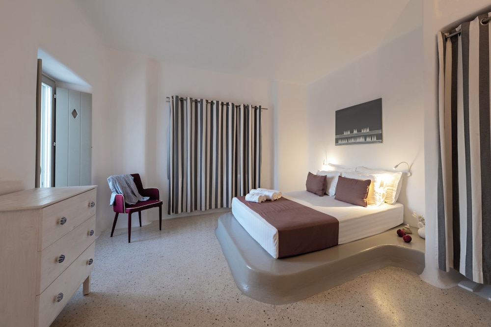 Angels Villas 7/50