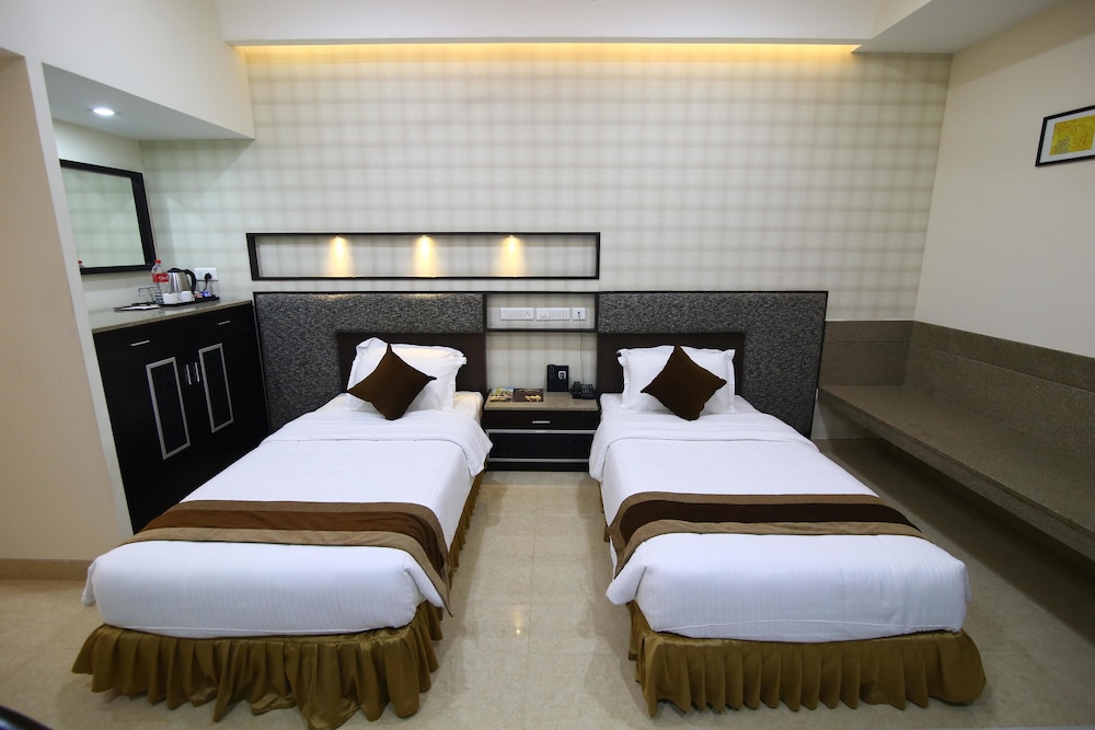Southern Residency 16/49