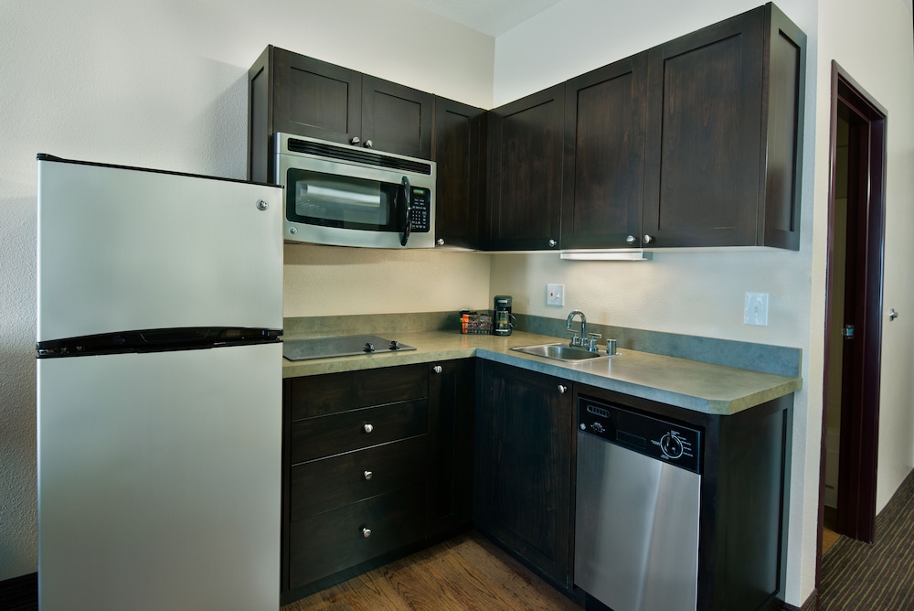 Oxford Suites Hermiston 16/39