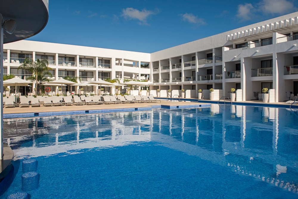 Platinum Yucatan Princess All Inclusive Suites & Spa Resort Adults Only 7/70
