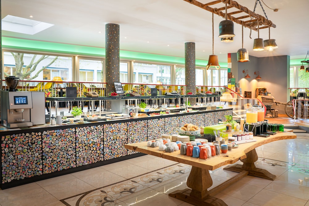 tinyTwice Hotel Bonn 35/50
