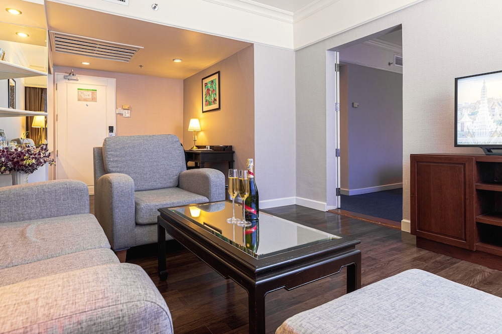 Le Siam Hotel 38/66