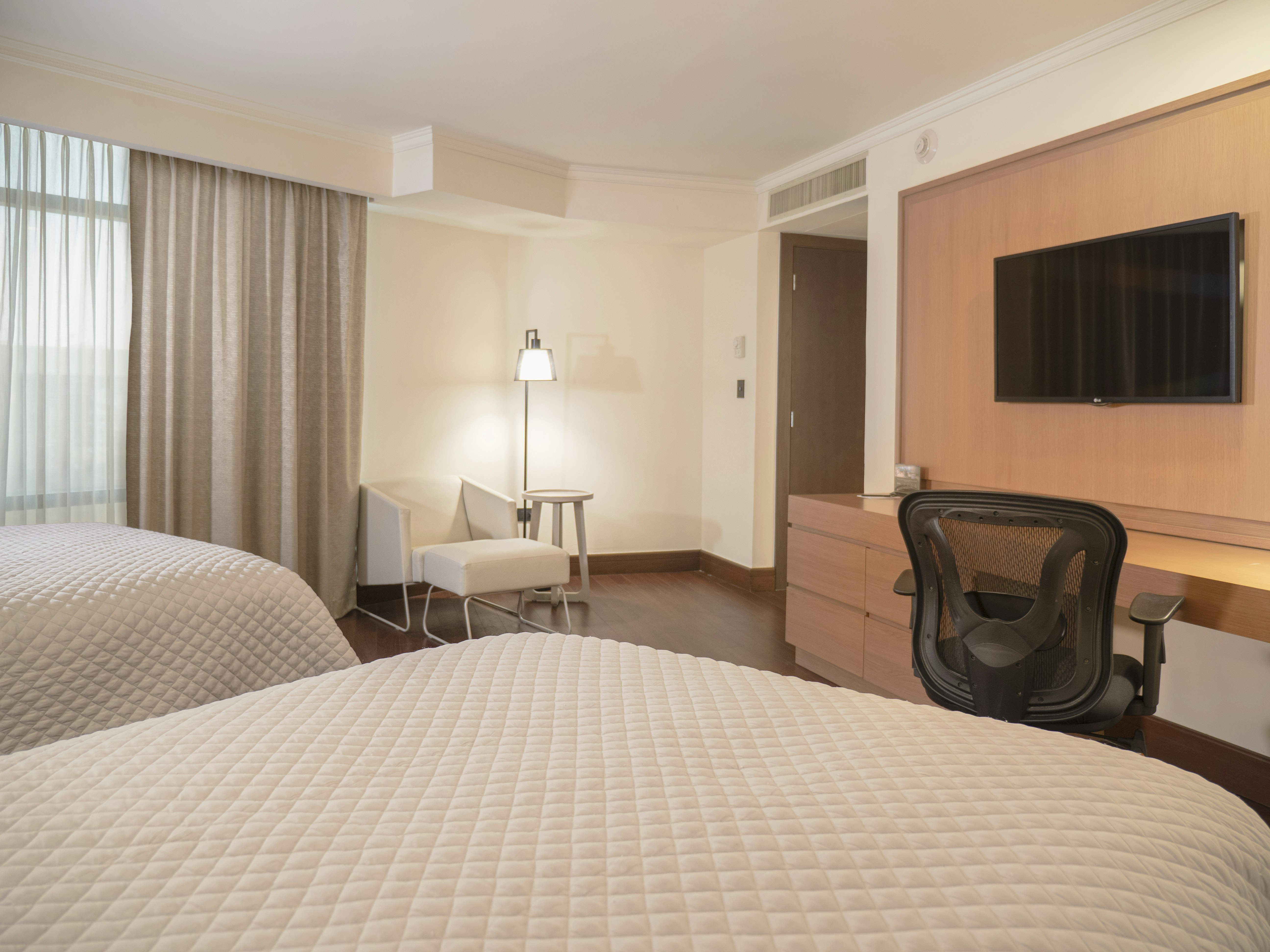 Junior Suite, Executive, 2 Double Beds