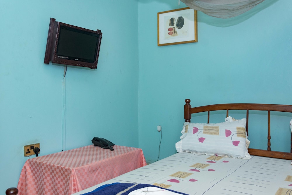 Rosama Guest House 6/42