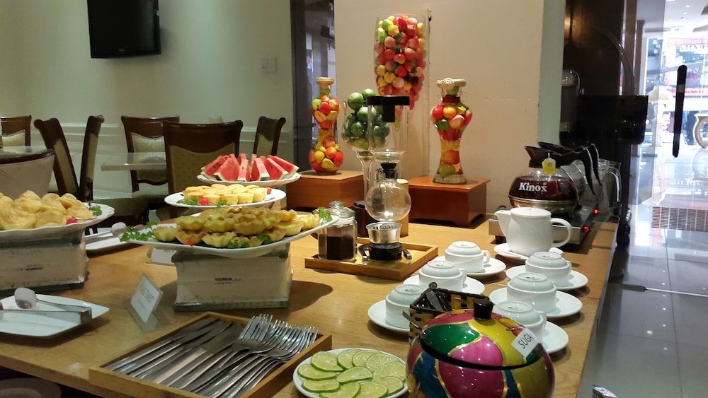 Sky Gem Hotel - Ben Thanh 45/63