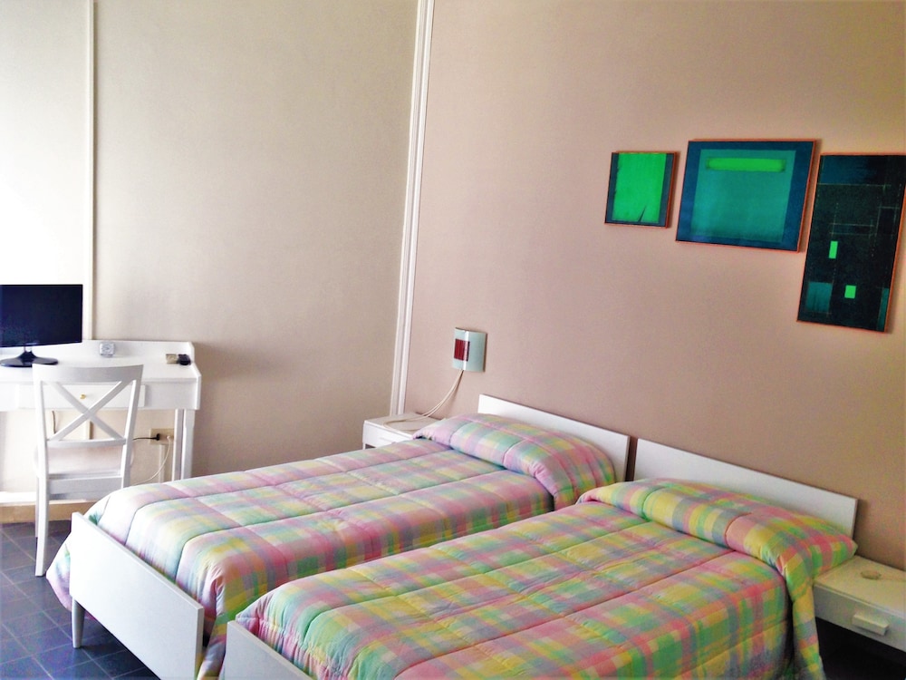 Hotel Anna 17/68