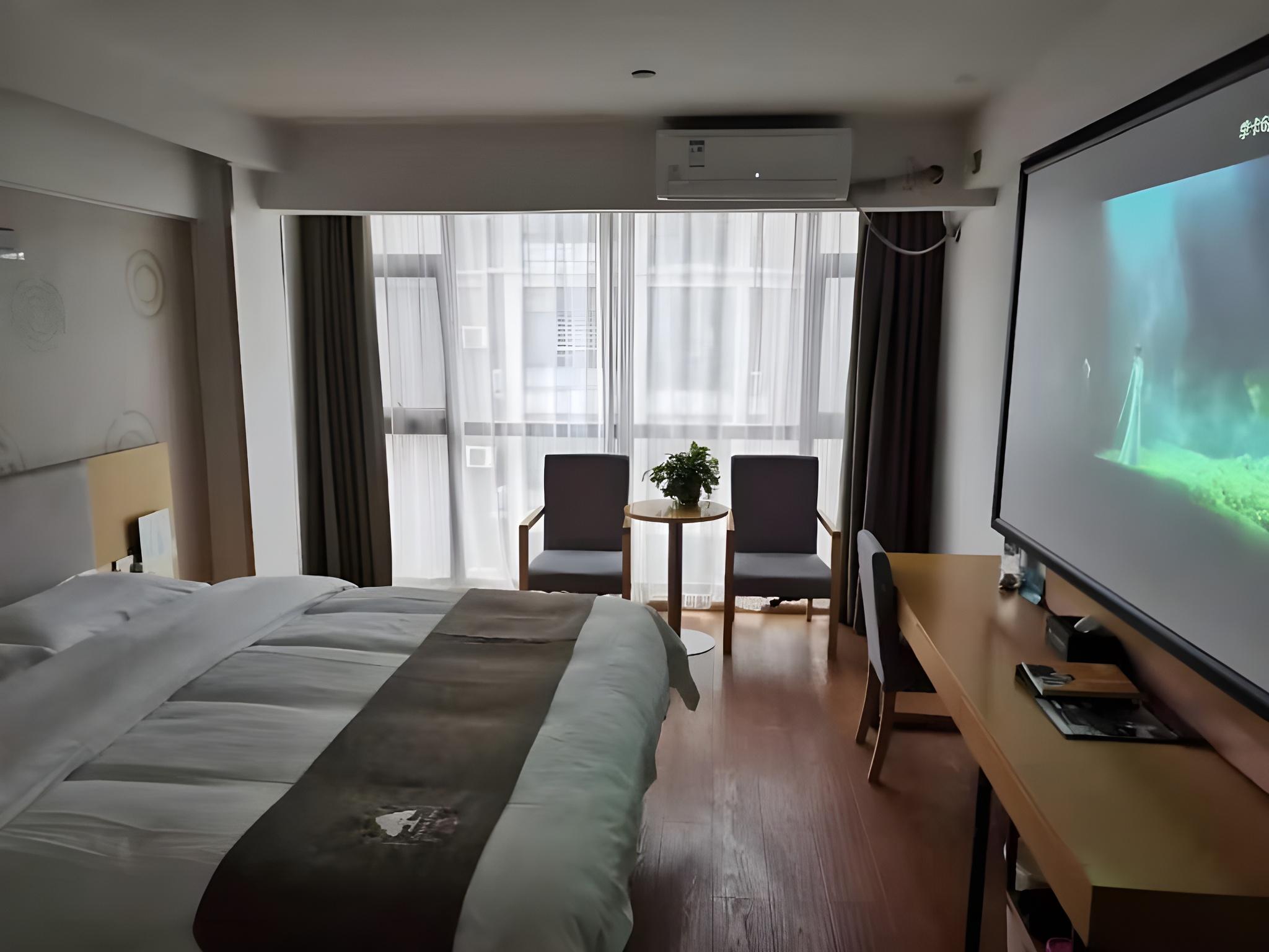 Feature, Cinema, Double Bed