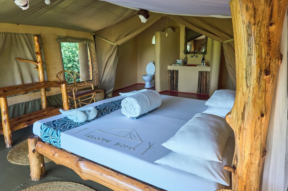 IKOMA TENTED CAMP 12/50
