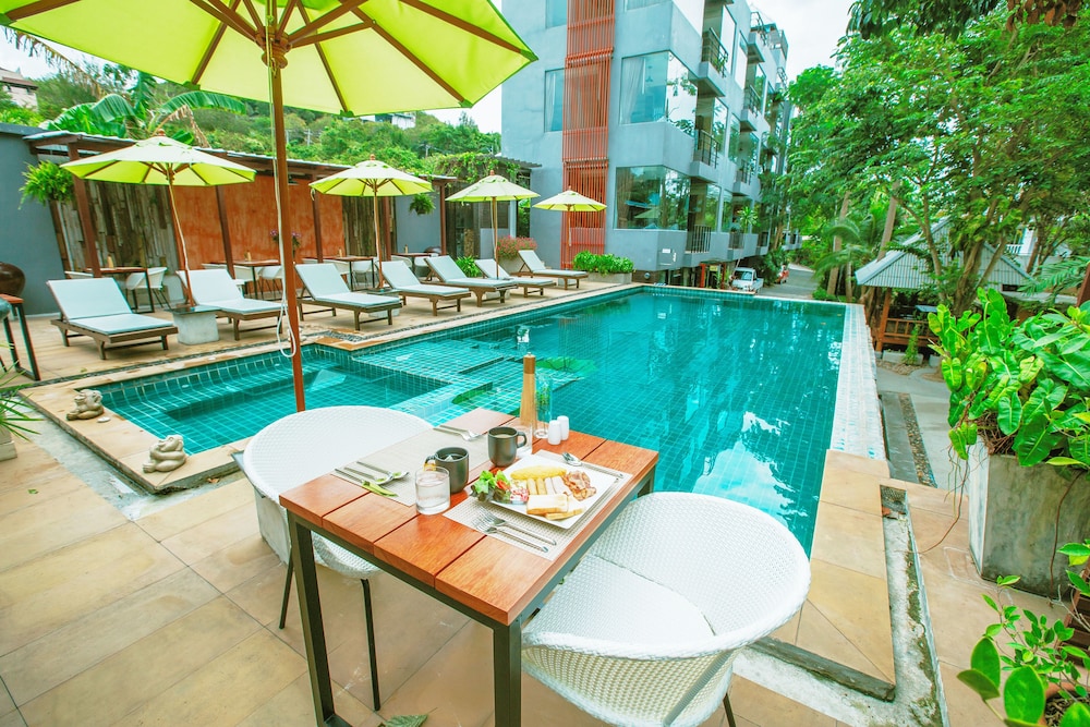 Baan Khao Hua Jook Villas Apts 37/50