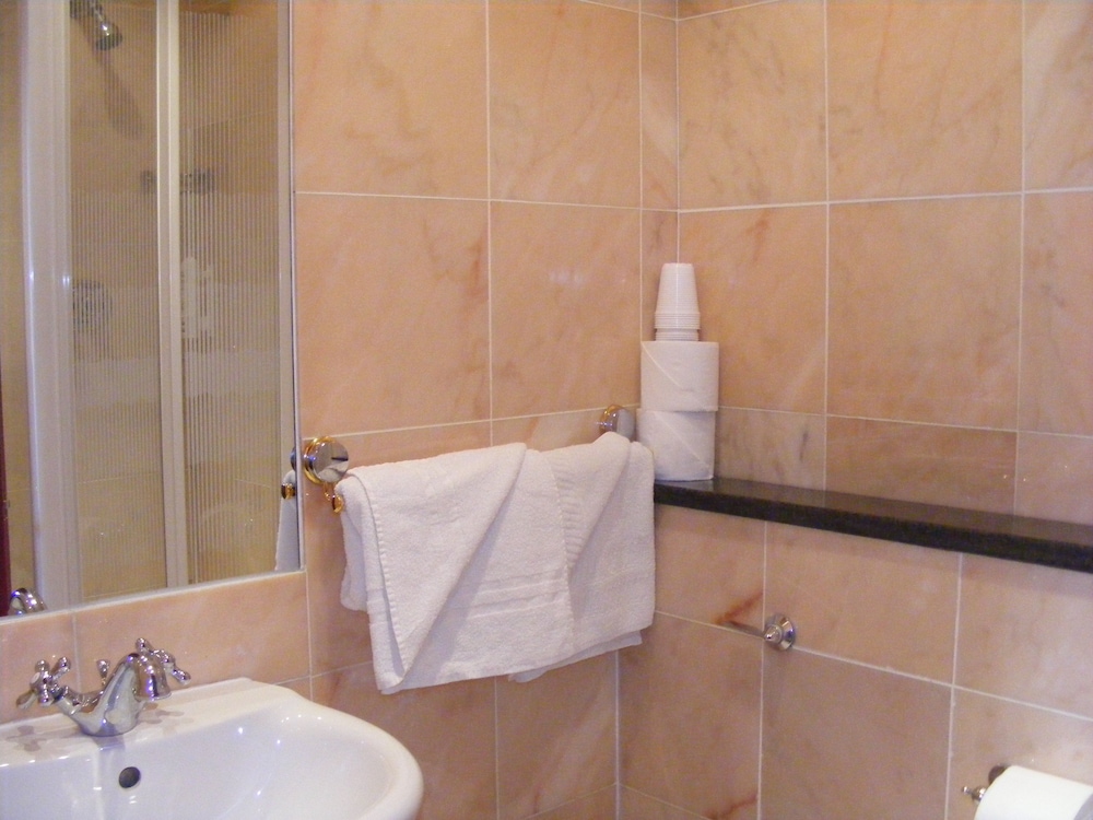 The Mermaid Suite Hotel 36/37
