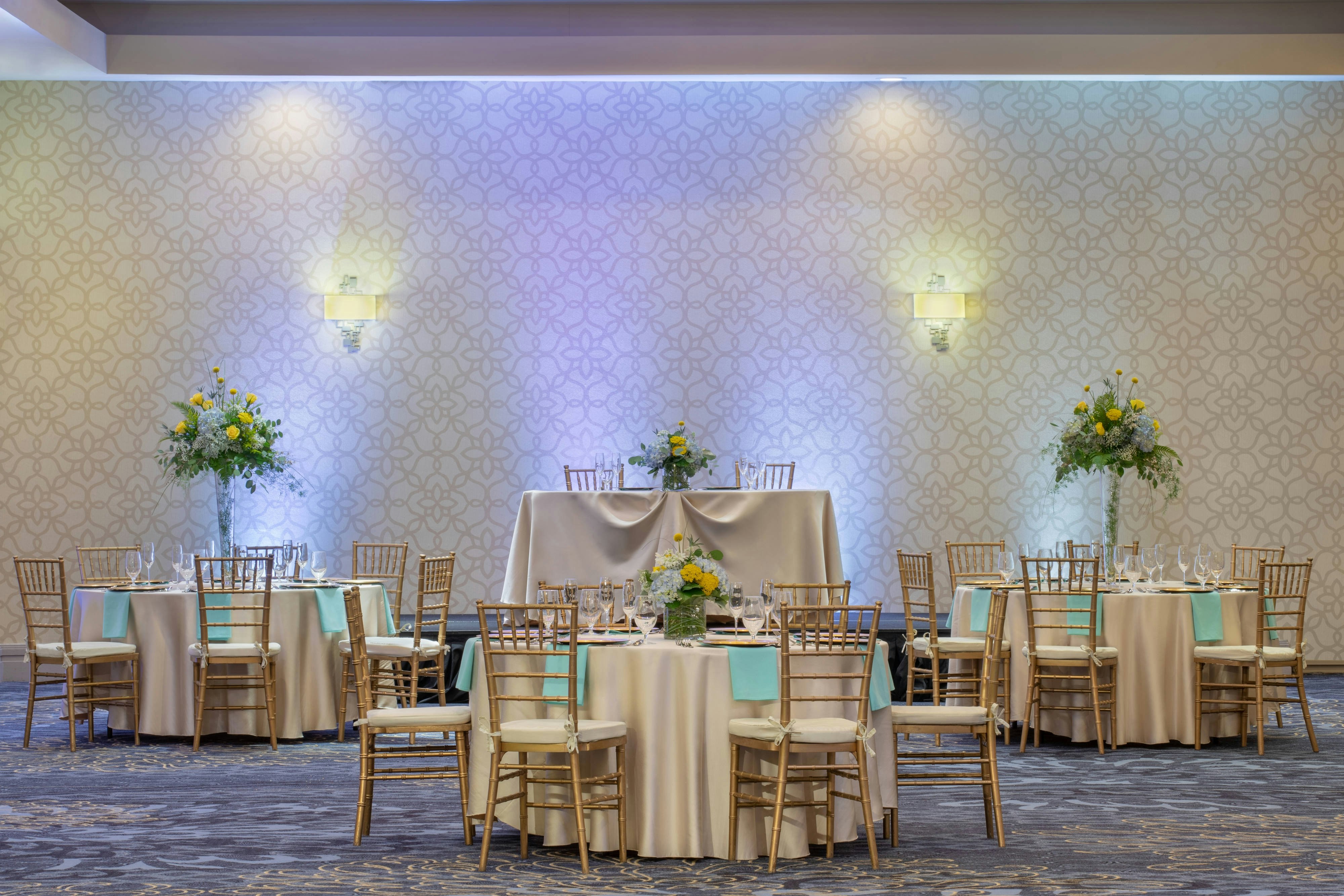 Delta Hotels by Marriott Philadelphia Airport 30/48