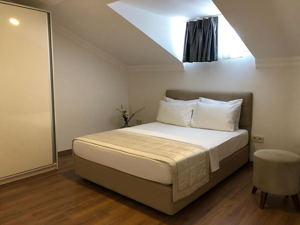 1 Bedroom, Apartment