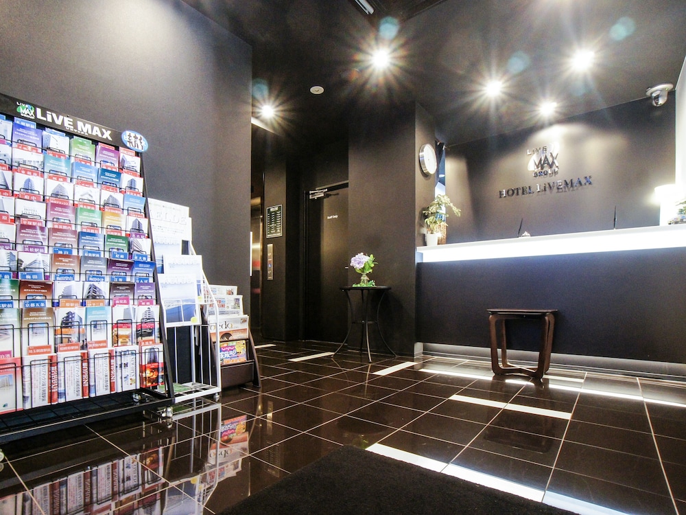 Hotel Livemax Kasai-Ekimae 29/30