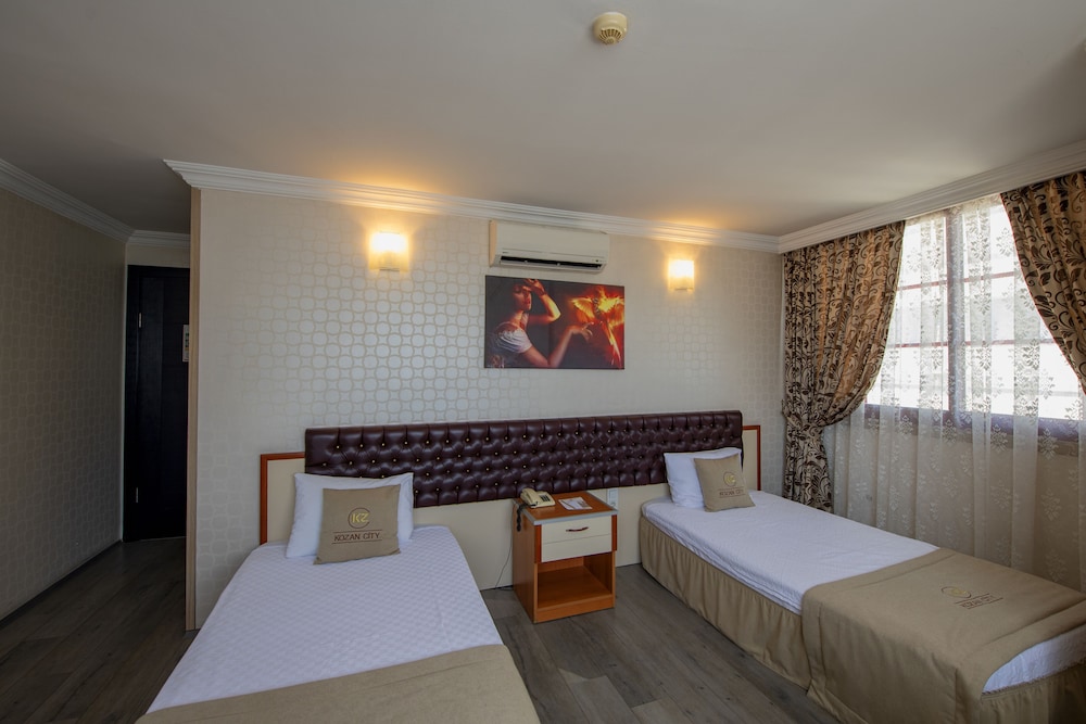 Kozan City Hotel 44/70