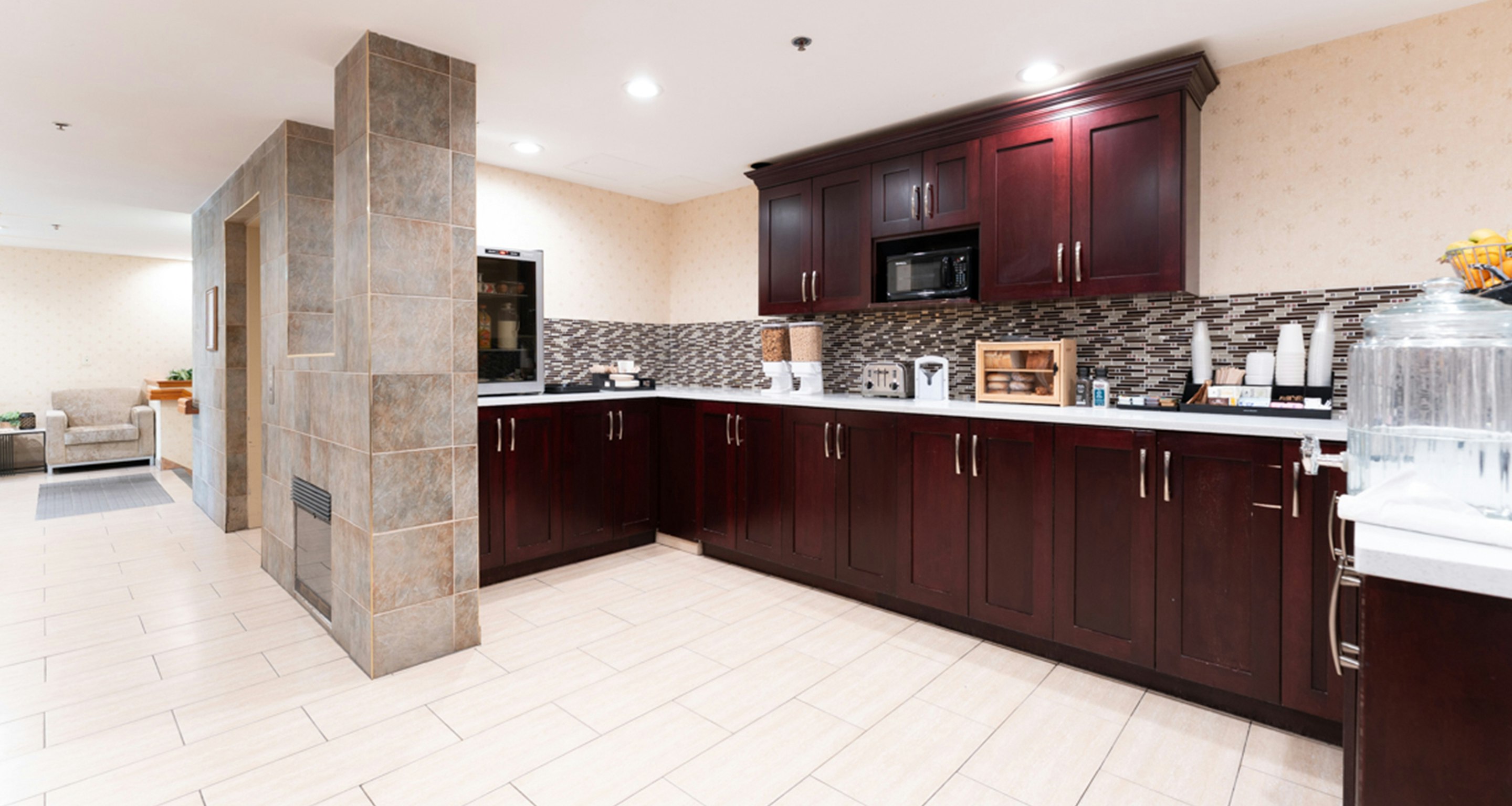 Prestige Aberdeen Lodge Kamloops 8/54